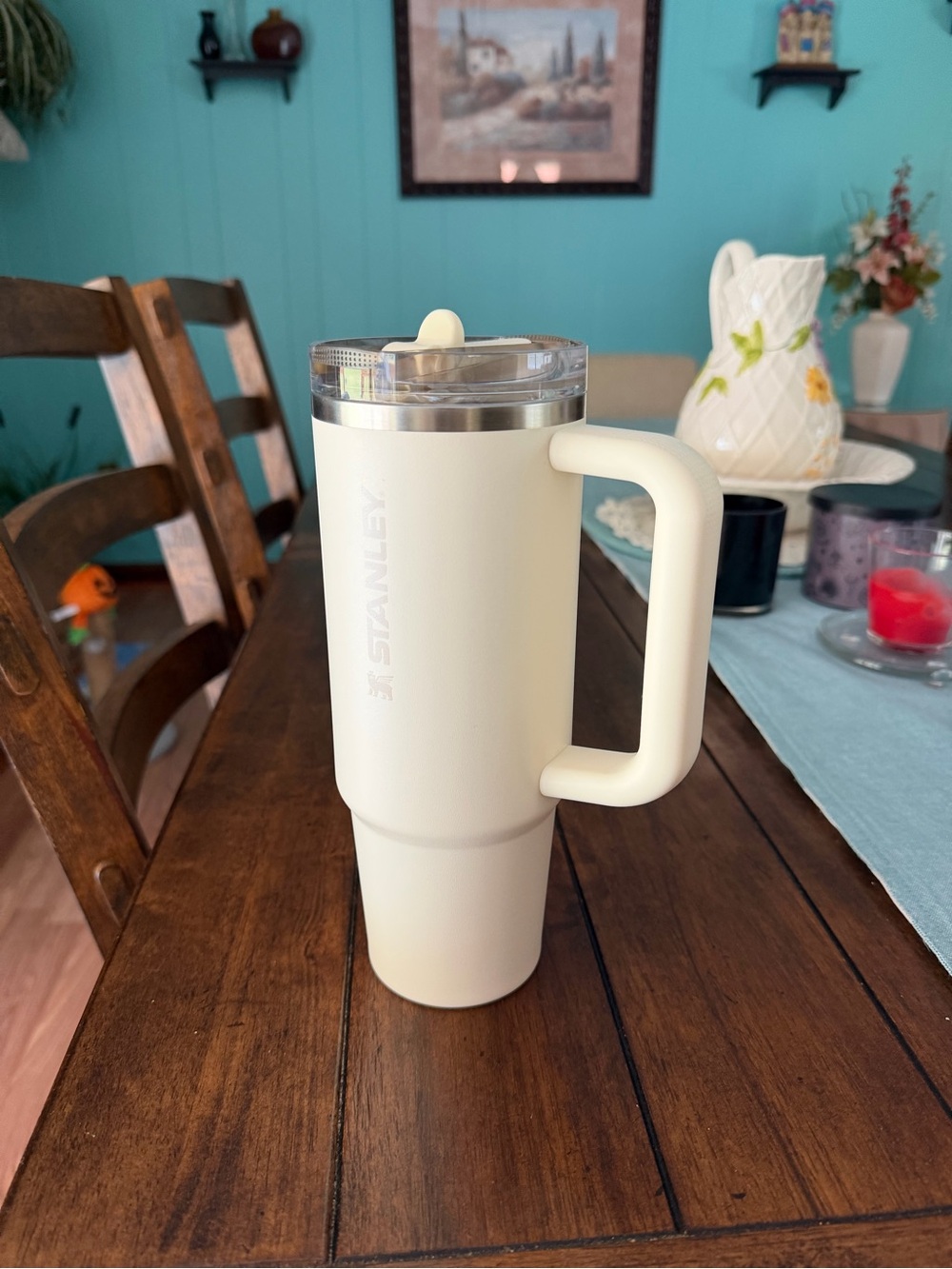 30oz Stanley Cream Insulated Travel Mug with Handle and Clear Lid
